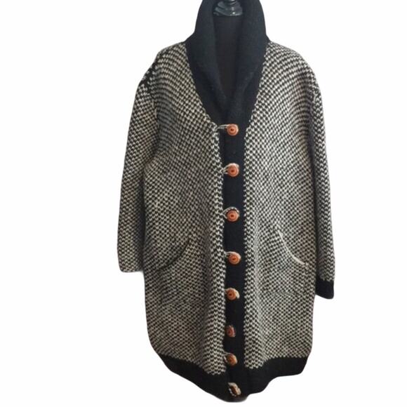 Angela Rose Lambs Wool Hand Knit Jacket Black Cream Size XLarge